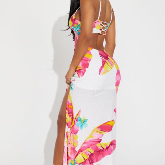 Fashion Nova Tropical Vibes Floral Maxi Dress - Picture 3 of 6